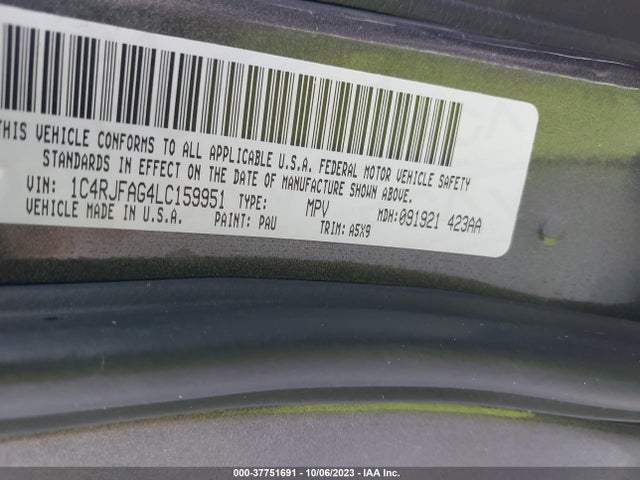 1C4RJFAG4LC159951 Jeep Grand Cherokee Laredo E