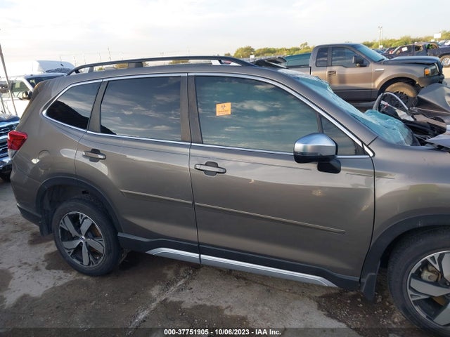 2021 SUBARU FORESTER TOURING VIN: JF2SKAXC9MH506377