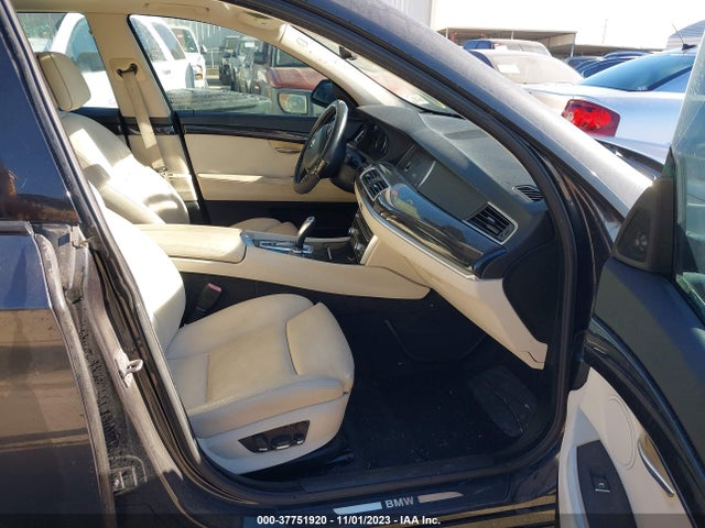 2011 BMW 5 SERIES GRAN TURISMO WBASP2C52BC337954 Photo 4