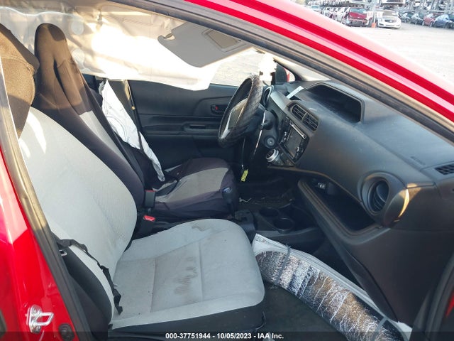 Toyota Prius C One/two/three/four 2015 JTDKDTB3XF1088046 Image 5