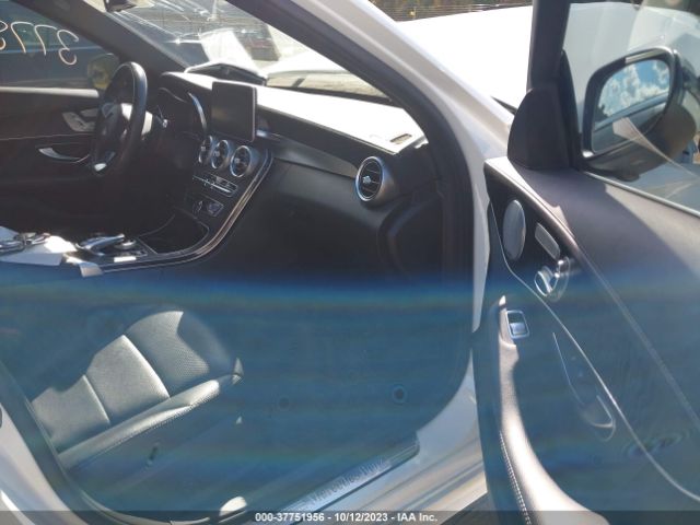 55SWF4KB4GU177823 Mercedes-Benz C-class C 300