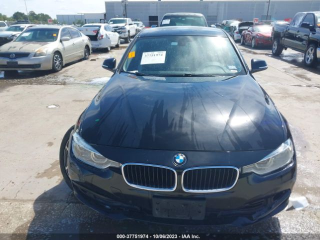 WBA8E1G57GNT38386 BMW 3 Series 320i