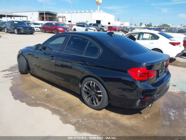 WBA8E1G57GNT38386 BMW 3 Series 320i