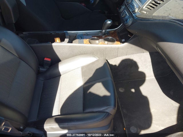 Chevrolet IMPALA LT 2015 2G1125S3XF9213399 Image 5