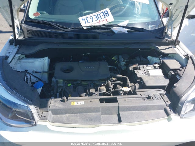 KIA Soul Base 2018 KNDJN2A26J7619650 Image 10