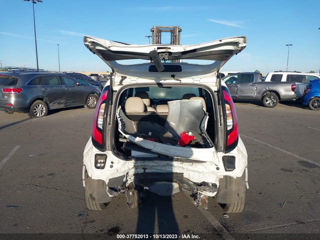 KIA Soul Base 2018 KNDJN2A26J7619650 Image 17