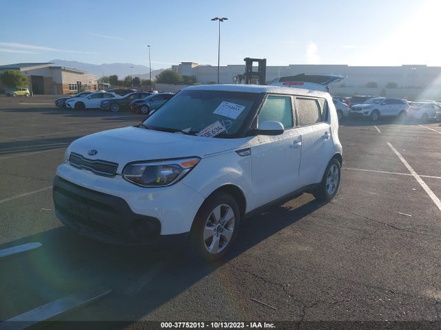 KIA Soul Base 2018 KNDJN2A26J7619650 Image 2