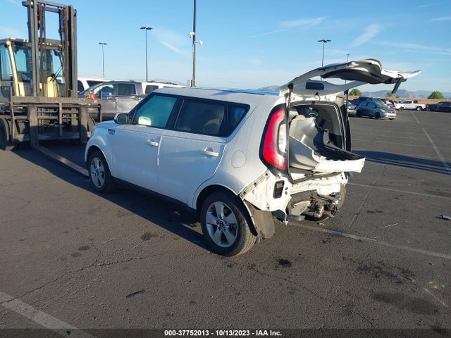KIA Soul Base 2018 KNDJN2A26J7619650 Image 3