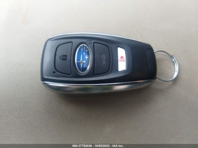 4S4BTANC6N3117043 Subaru Outback Limited