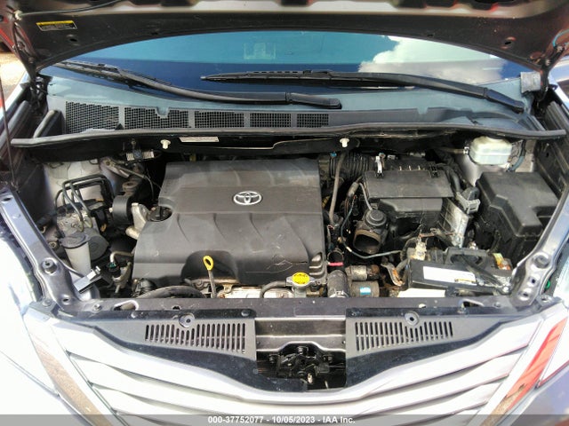 2015 TOYOTA SIENNA LTD VIN: 5TDYK3DC4FS595461