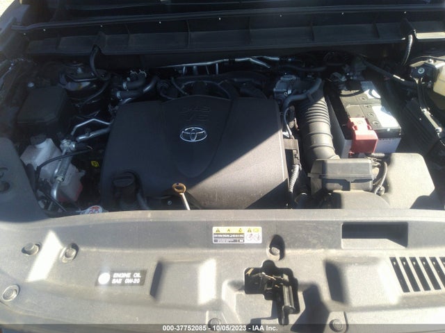 Toyota Highlander L 2022 5TDCZRBH9NS212684 Image 10