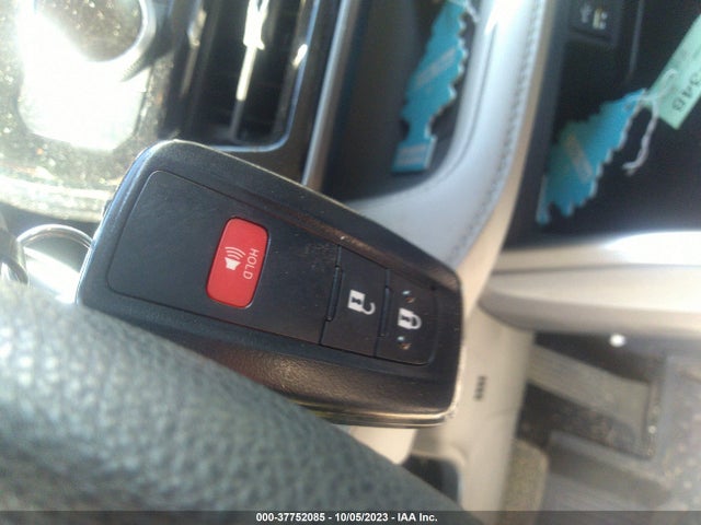 Toyota Highlander L 2022 5TDCZRBH9NS212684 Image 11