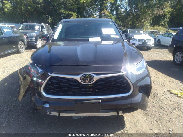 Toyota Highlander L 2022 5TDCZRBH9NS212684 Image 12