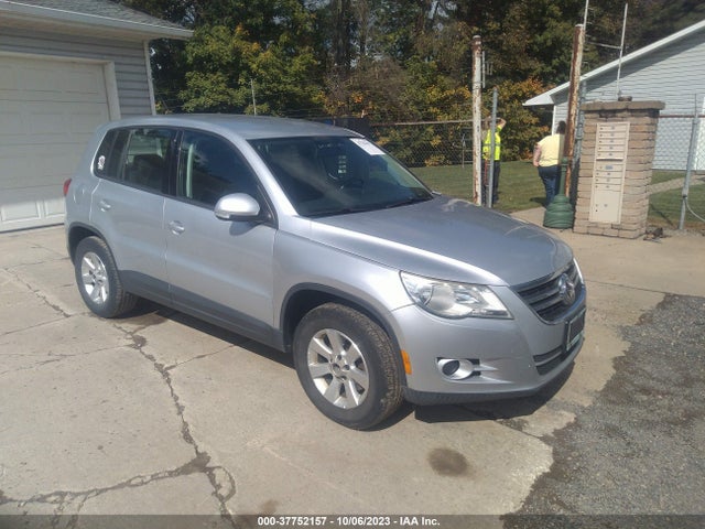 2009 VOLKSWAGEN TIGUAN S/SE/SEL/SE W/LEATHER VIN: WVGAV75N79W517918