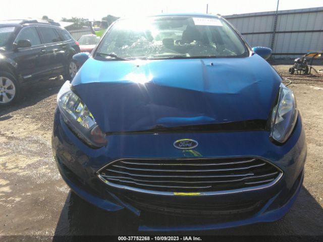 3FADP4BJ0JM144114 Ford FIESTA SE