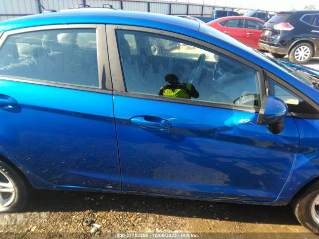 3FADP4BJ0JM144114 Ford FIESTA SE