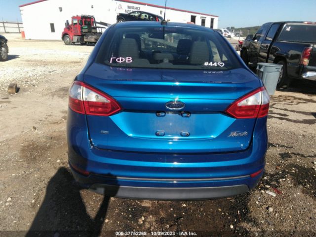 3FADP4BJ0JM144114 Ford FIESTA SE