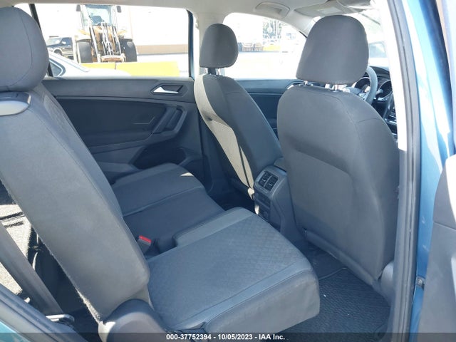 3VV1B7AX3KM012504 Volkswagen TIGUAN S