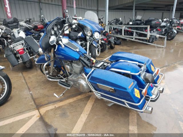 2007 HARLEY-DAVIDSON FLHT 1HD1FV41X7Y626328 Photo 2