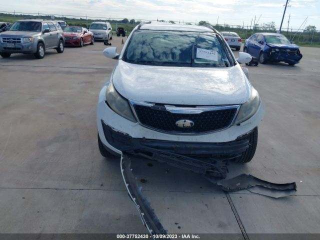 KNDPB3AC1E7651994 KIA Sportage Lx