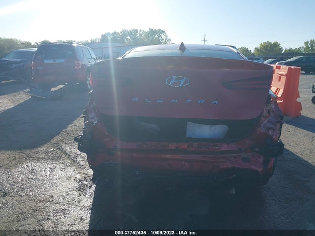 2019 HYUNDAI ELANTRA SEL VIN: 5NPD84LF3KH425574