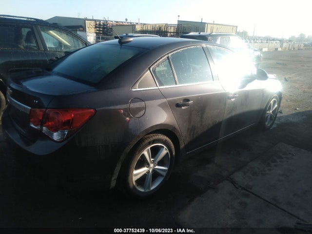 Chevrolet CRUZE LT 2015 1G1PE5SB6F7152322 Image 4