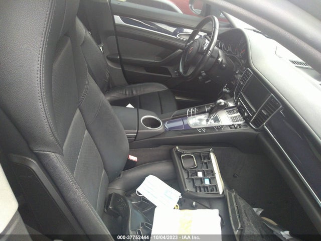 2011 PORSCHE PANAMERA WP0AA2A72BL010491 Photo 4