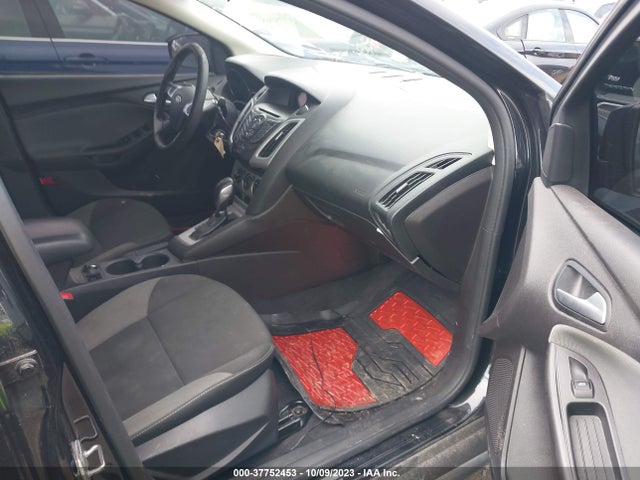 2014 FORD FOCUS SE VIN: 1FADP3F21EL448878