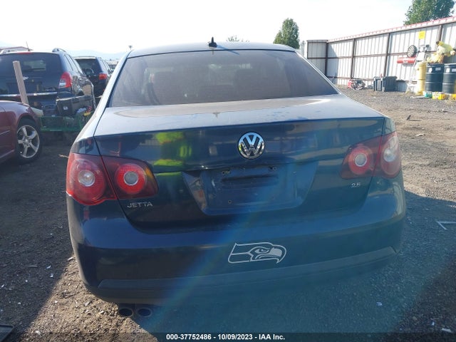 2010 VOLKSWAGEN JETTA SEDAN SE VIN: 3VWRZ7AJXAM052244