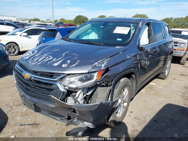 Chevrolet Traverse Ls 2020 1GNERFKW9LJ242226 Image 2