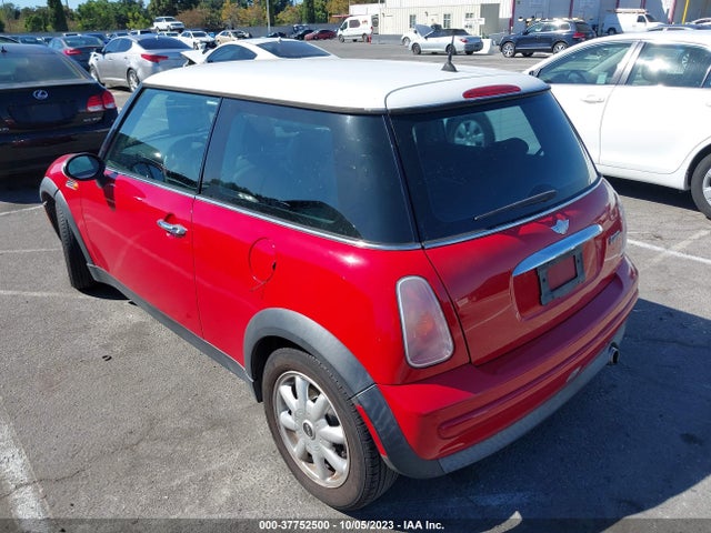 2004 MINI COOPER HARDTOP WMWRC33414TC50446 Photo 2
