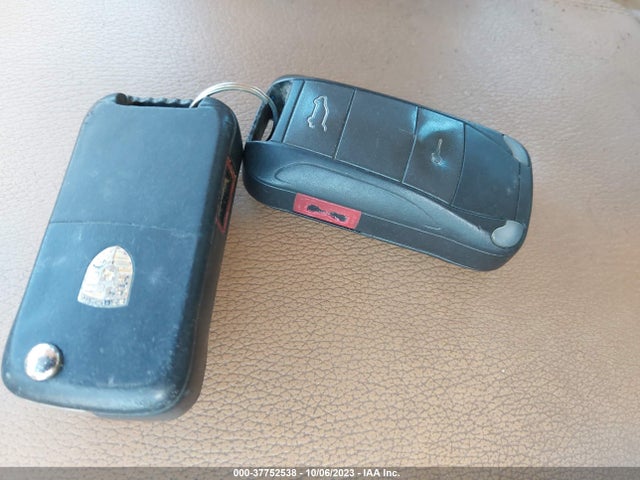 2005 PORSCHE CAYENNE WP1AB29P55LA65067 Photo 10