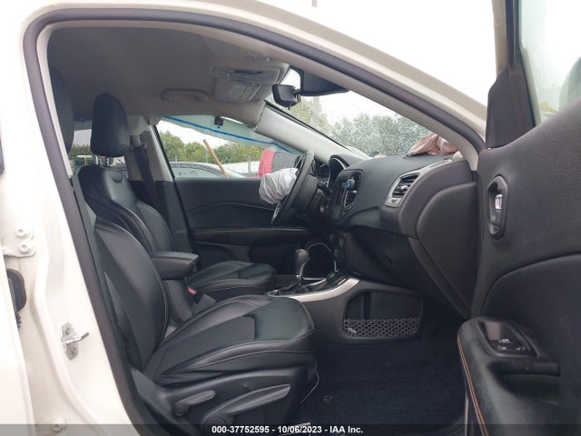 Jeep Compass Latitude 4x4 2019 3C4NJDBB3KT846587 Image 5