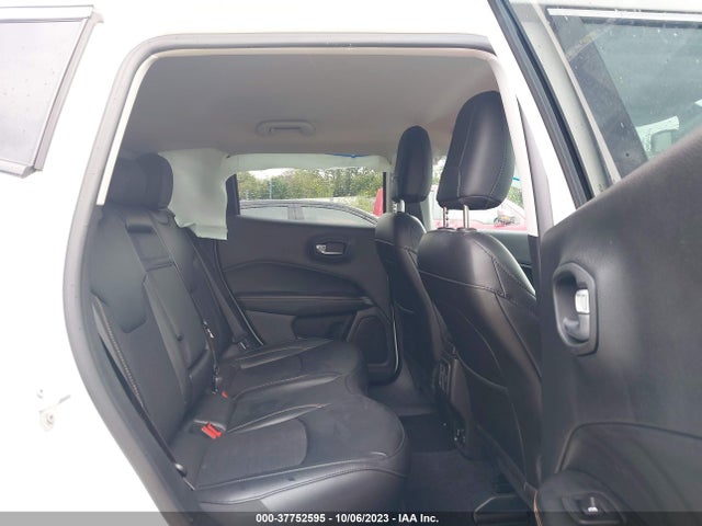 Jeep Compass Latitude 4x4 2019 3C4NJDBB3KT846587 Image 8
