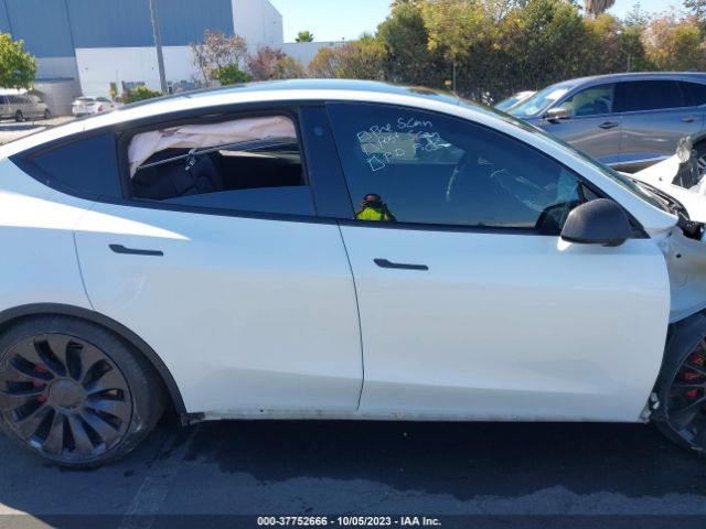 7SAYGDEF9NF524438 Tesla Model Y Performance Dual Motor All-wheel Drive