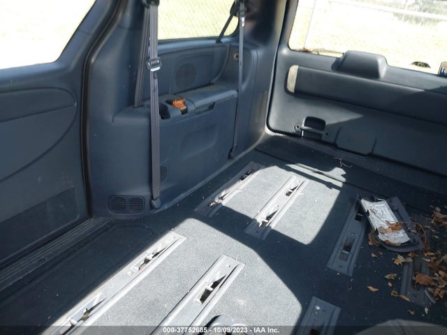 2002 CHRYSLER TOWN & COUNTRY LXI VIN: 2C4GP54L72R502380