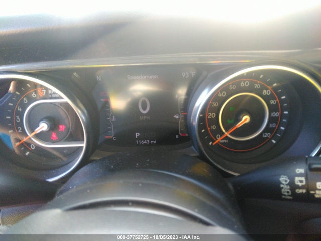 1C4HJXDG9NW154520 Jeep Wrangler Unlimited Sport Altitude