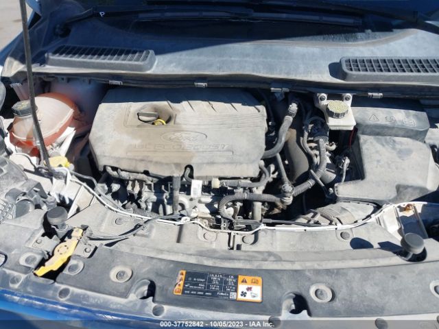 1FMCU9GD4HUC03097 Ford ESCAPE SE