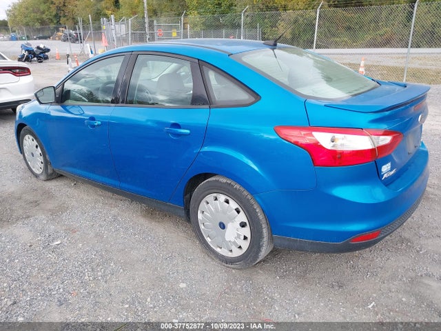 2013 FORD FOCUS 1FADP3F29DL150254 Photo 2