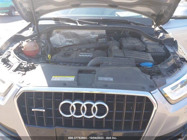 WA1GFCFS8FR009521 Audi Q3 2.0t Prestige