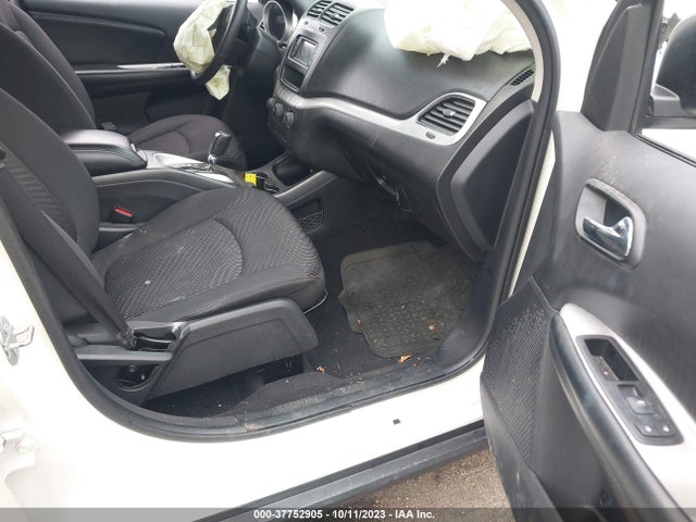 Dodge JOURNEY SE 2015 3C4PDCABXFT608284 Image 5