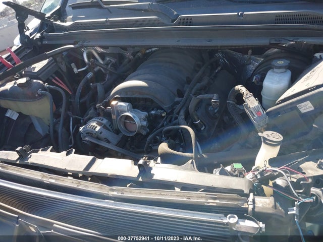 Chevrolet Tahoe Lt 2018 1GNSKBKCXJR157951 Image 10