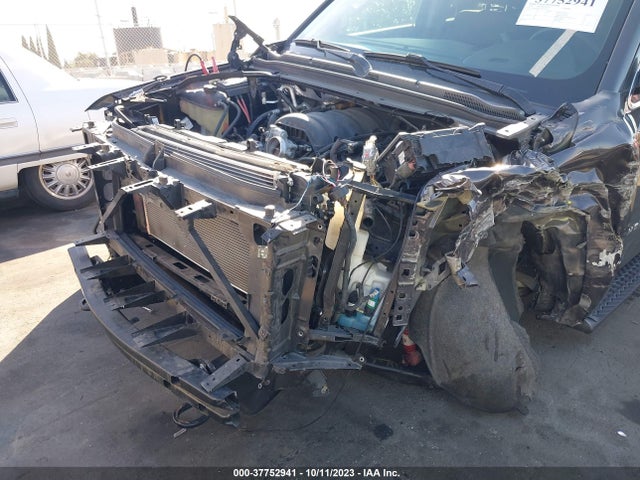 Chevrolet Tahoe Lt 2018 1GNSKBKCXJR157951 Image 6