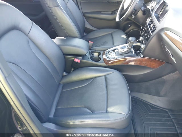 WA1W7AFP5HA011771 Audi Q5 3.0t Premium Plus