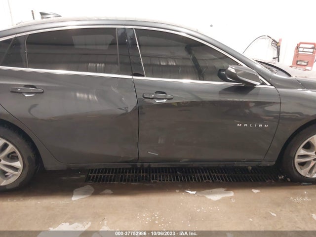 Chevrolet MALIBU LT 2018 1G1ZD5STXJF187819 Image 13