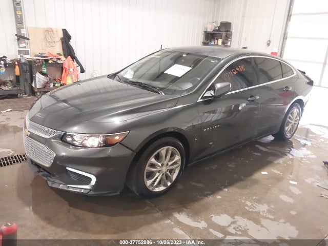Chevrolet MALIBU LT 2018 1G1ZD5STXJF187819 Image 2
