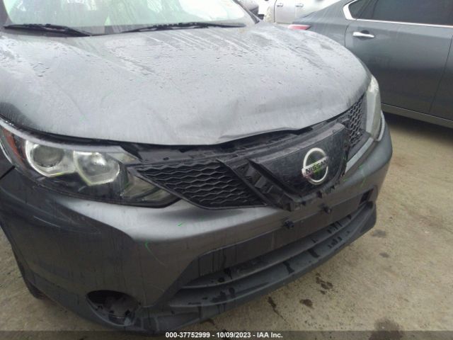 JN1BJ1CP7KW236359 Nissan Rogue Sport Sv