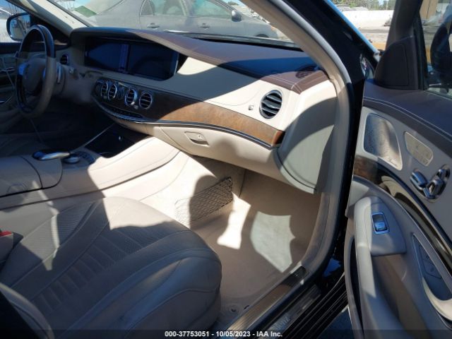 WDDUG8CB2FA108556 Mercedes-Benz S-class S 550