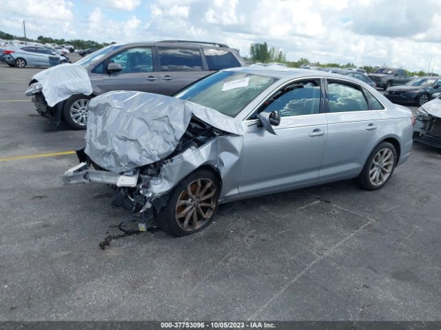 WAUGMAF4XKN004854 Audi A4 40 Premium/40 Titanium Premium