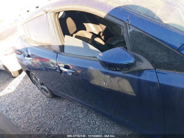 1N4AZ1CV8NC557998 Nissan LEAF SV